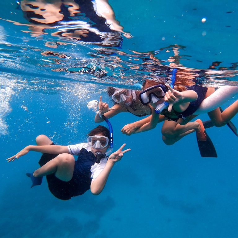 Do you need to know how to swim to snorkel?