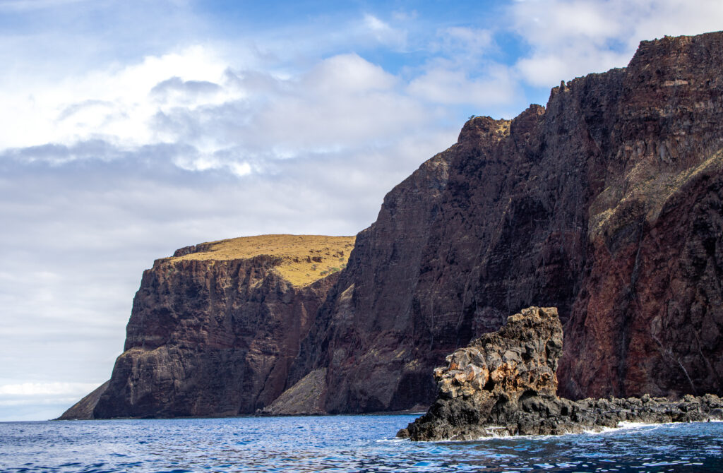 Reach Lānaʻi's Quieter Reefs by Eco-Raft